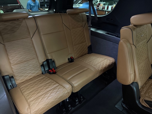2023 Cadillac Escalade ESV