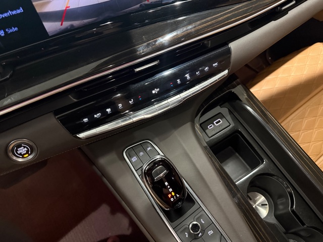 2023 Cadillac Escalade ESV