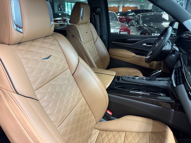 2023 Cadillac Escalade ESV