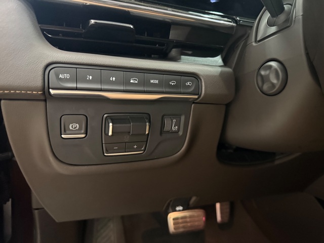 2023 Cadillac Escalade ESV