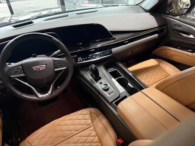 2023 Cadillac Escalade ESV