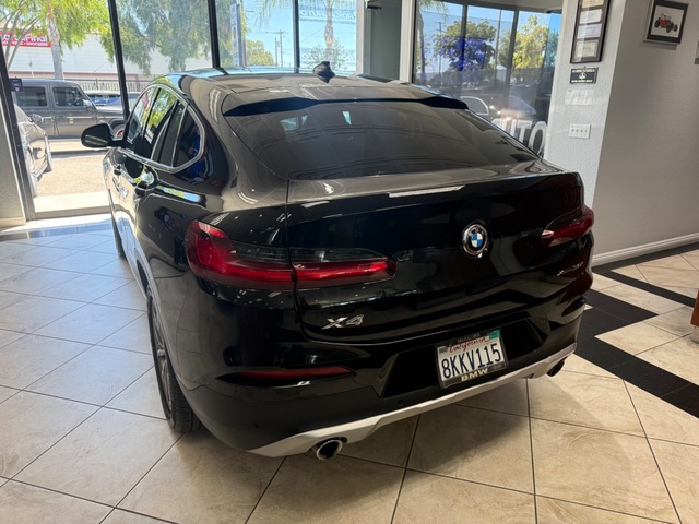 2019 BMW X4 X Drive 30i