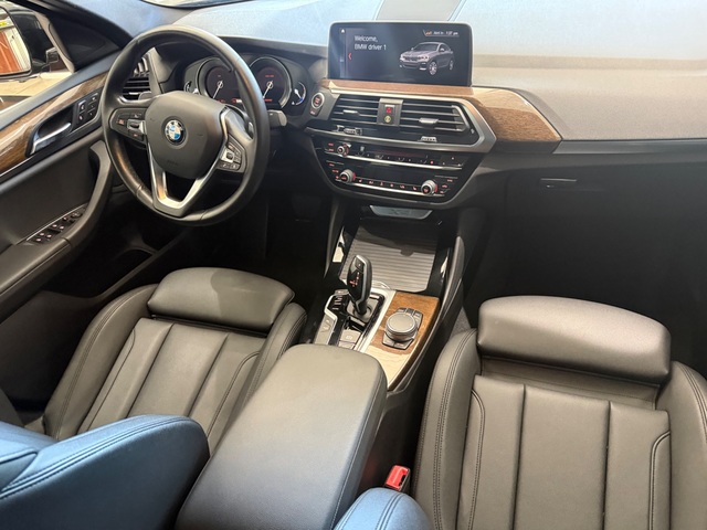 2019 BMW X4 X Drive 30i