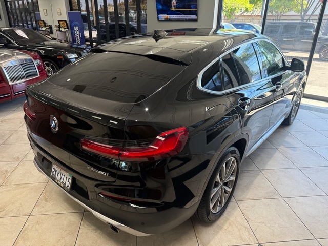 2019 BMW X4 X Drive 30i
