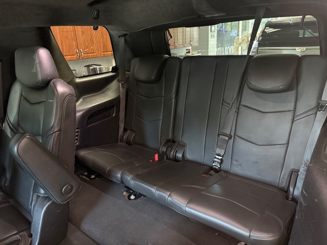 2019 Cadillac Escalade Platinum