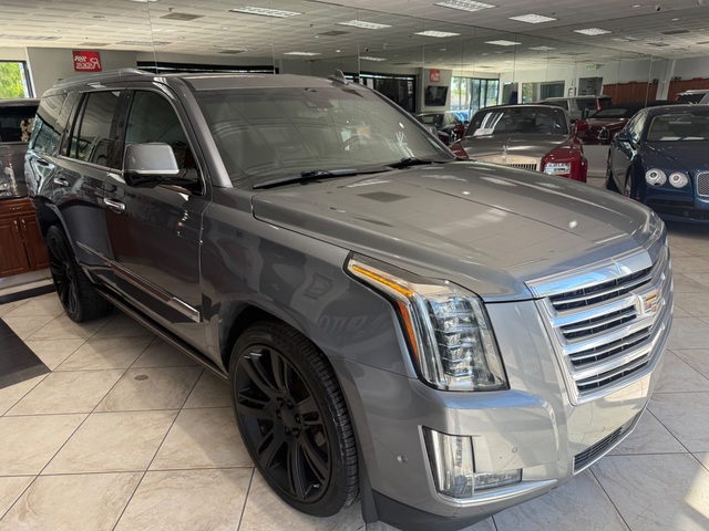2019 Cadillac Escalade Platinum
