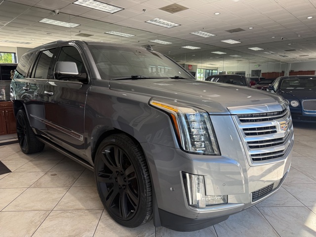 2019 Cadillac Escalade Platinum