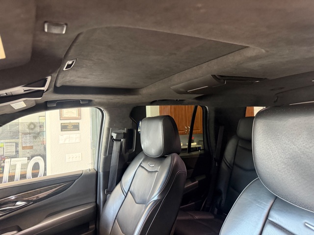 2019 Cadillac Escalade Platinum