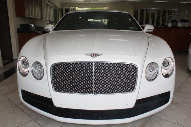 2018 Bentley Flying Spur V8