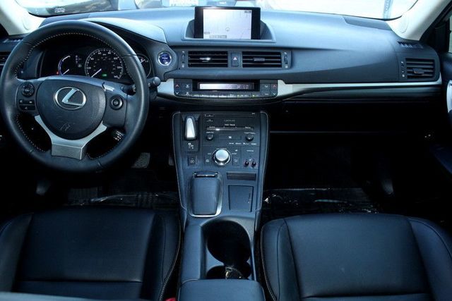 2014 Lexus CT 200h Hybrid
