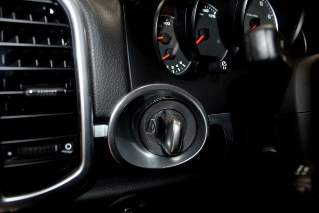 2016 Porsche Cayenne S