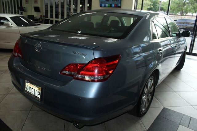 2006 Toyota Avalon Touring