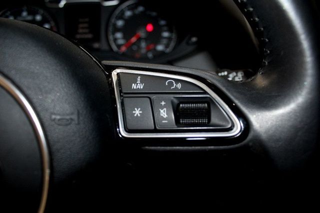 2015 Audi Q3 2.0T Prestige