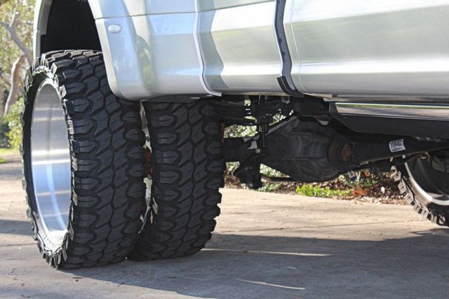 2019 Ford Super Duty F-350 DRW Pickup Limited