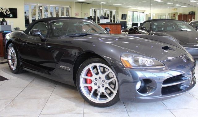 2006 Dodge Viper SRT10