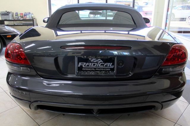 2006 Dodge Viper SRT10