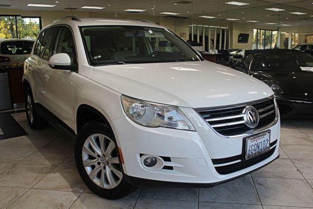2009 Volkswagen Tiguan SE