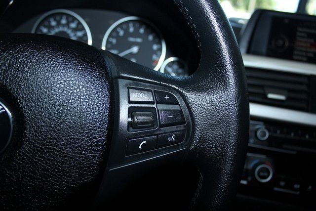 2016 BMW 3 Series 320i