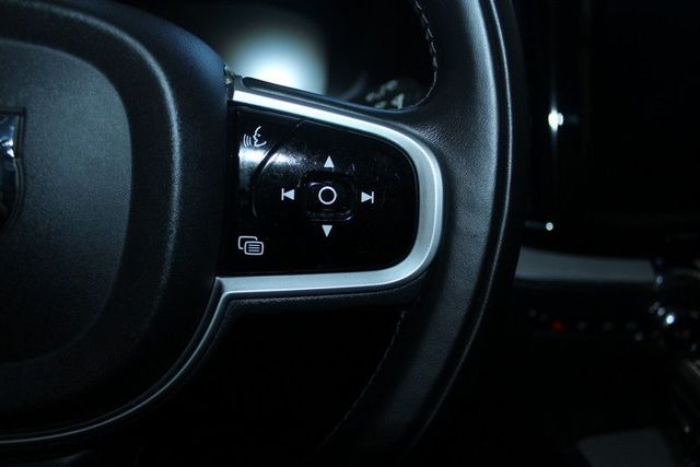 2019 Volvo XC60 Inscription
