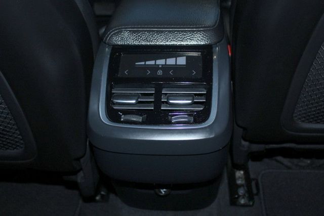 2019 Volvo XC60 Inscription