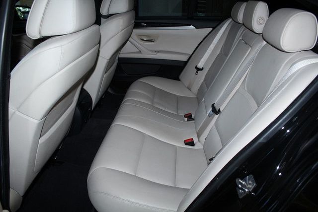 2012 BMW 5 Series 528i