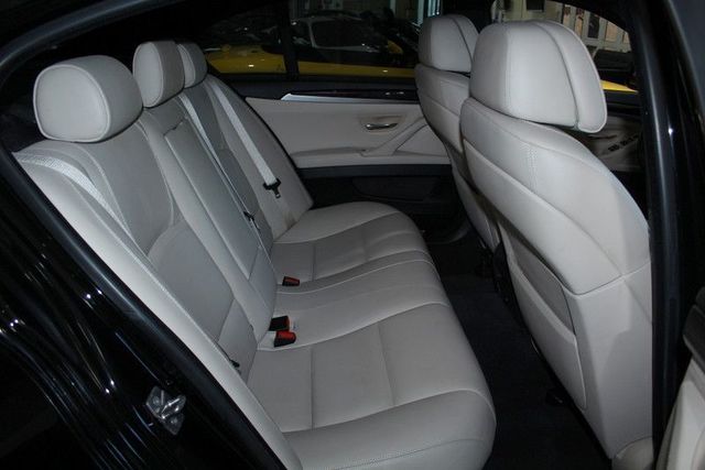 2012 BMW 5 Series 528i