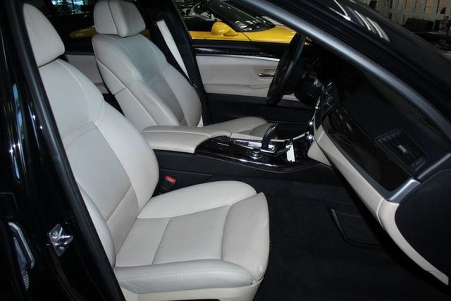 2012 BMW 5 Series 528i