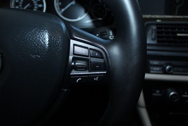 2012 BMW 5 Series 528i