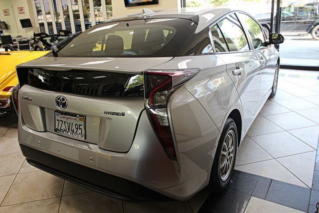 2017 Toyota Prius Two