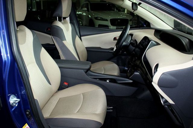 2017 Toyota Prius Two