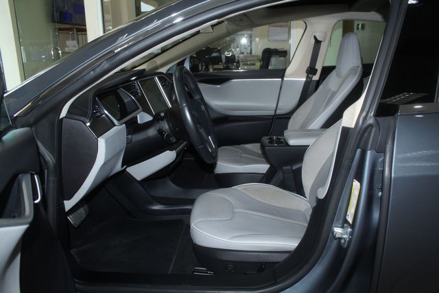 2013 Tesla Model S Performance