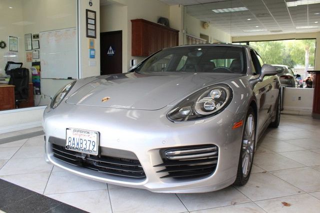 2014 Porsche Panamera GTS