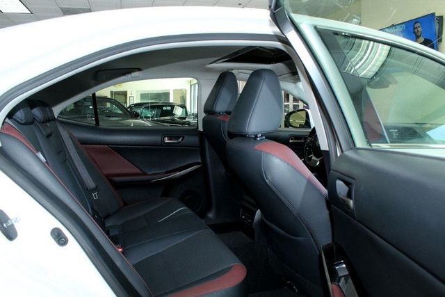 2019 Lexus IS IS 300