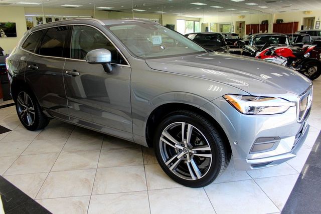 2018 Volvo XC60 Momentum