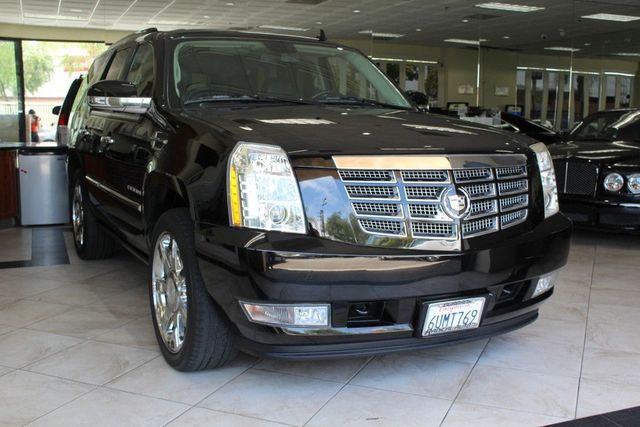 2011 Cadillac Escalade Premium