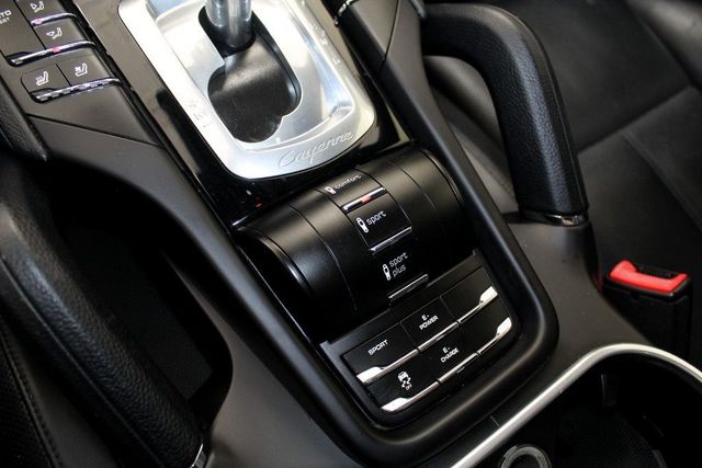 2016 Porsche Cayenne S E-Hybrid
