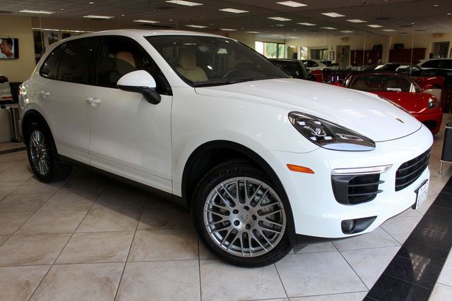 2018 Porsche Cayenne S